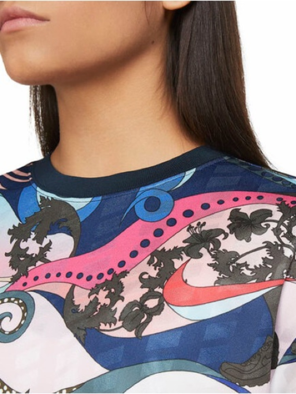 Cropped Tee - Picture 3 of 7